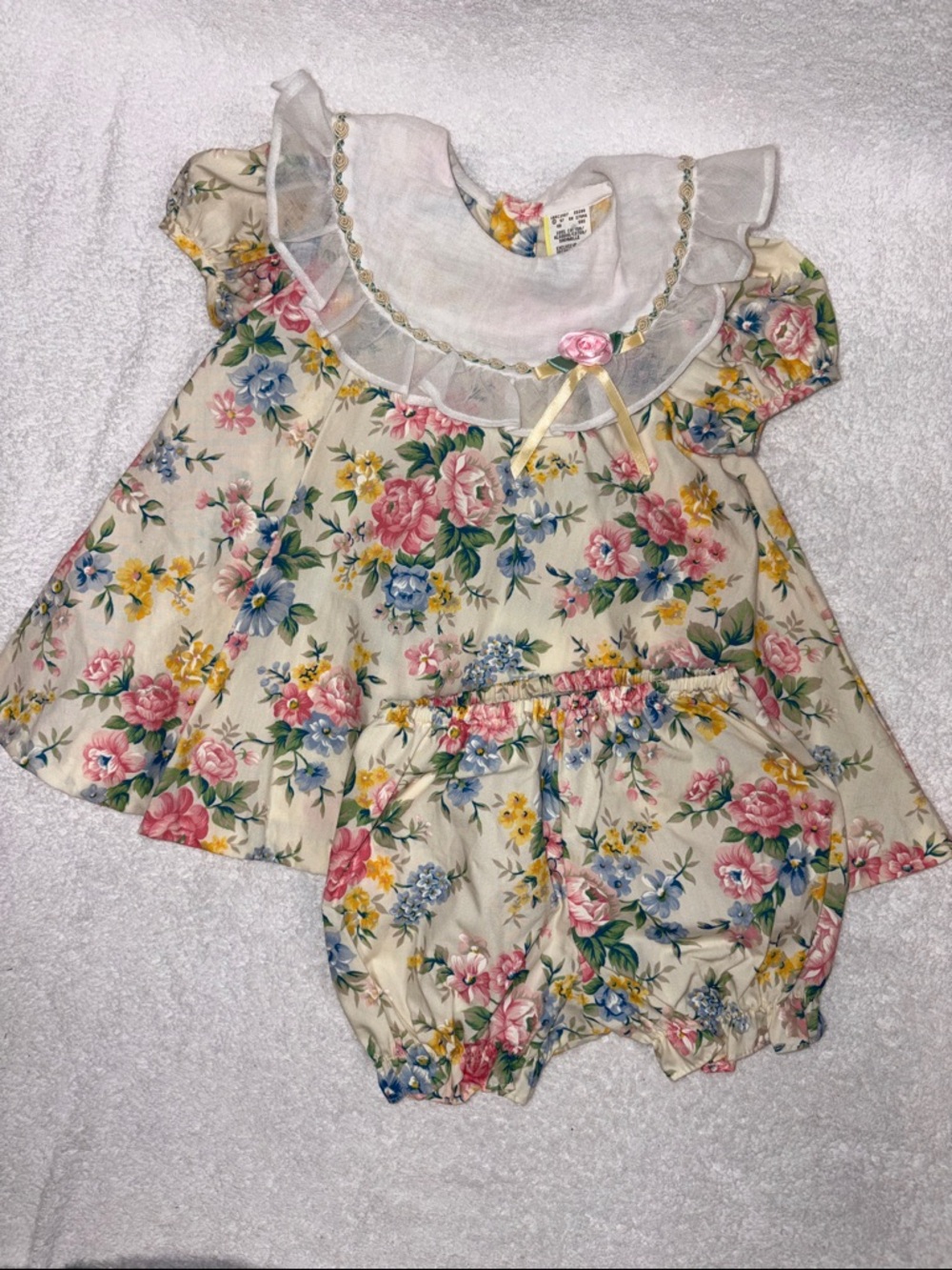 Cradle togs vintage Floral Ruffle Collar Baby dress and bloomer 12m